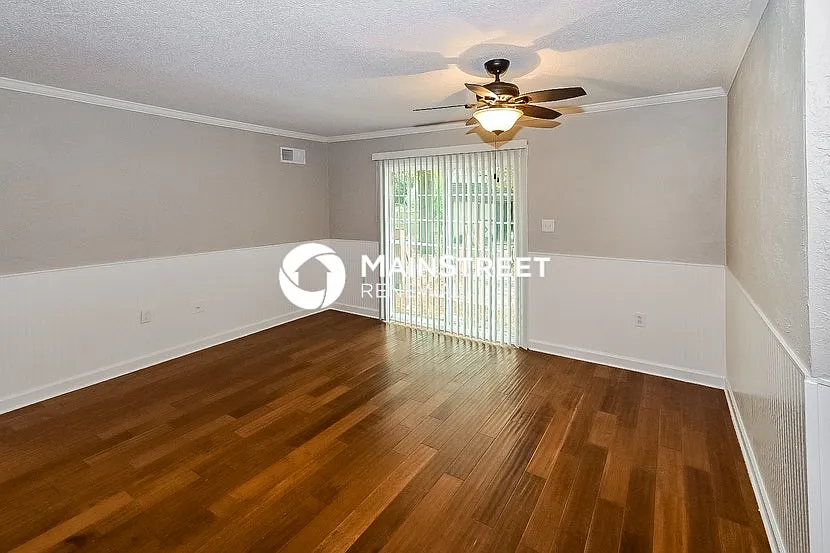3087 Newmarket Dr — Photo 3