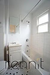 Rented by Rennit Inc.