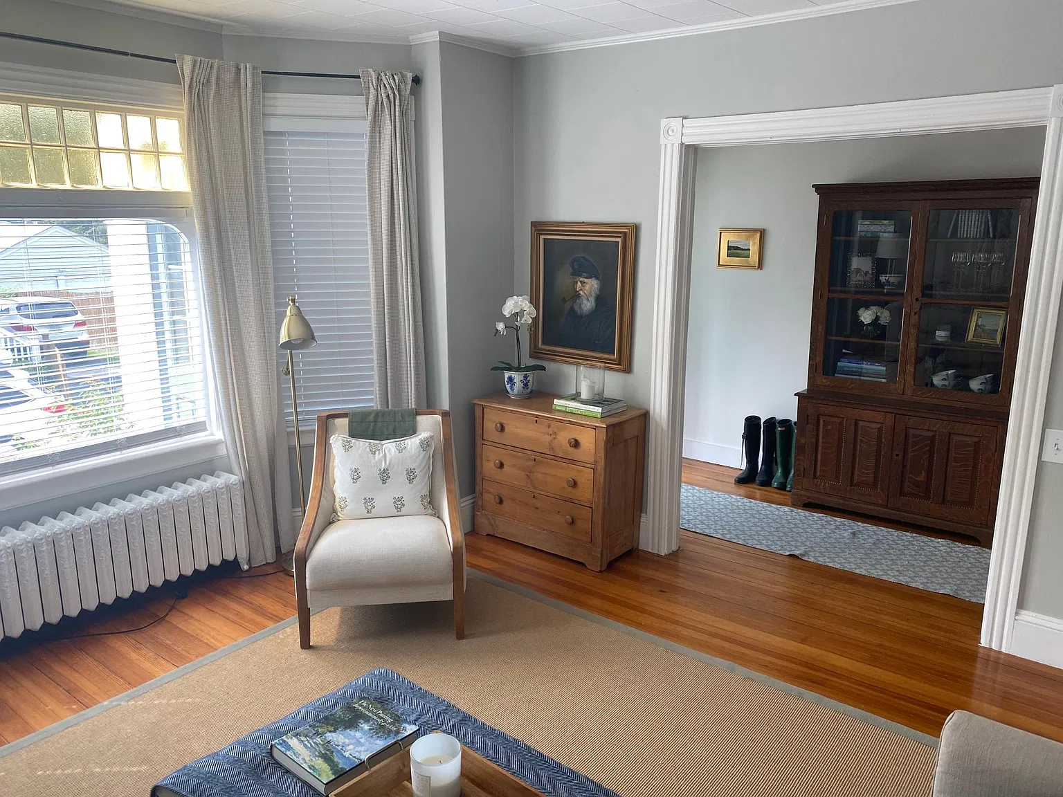 1 10 1/2 Elliot Pl — Photo 3