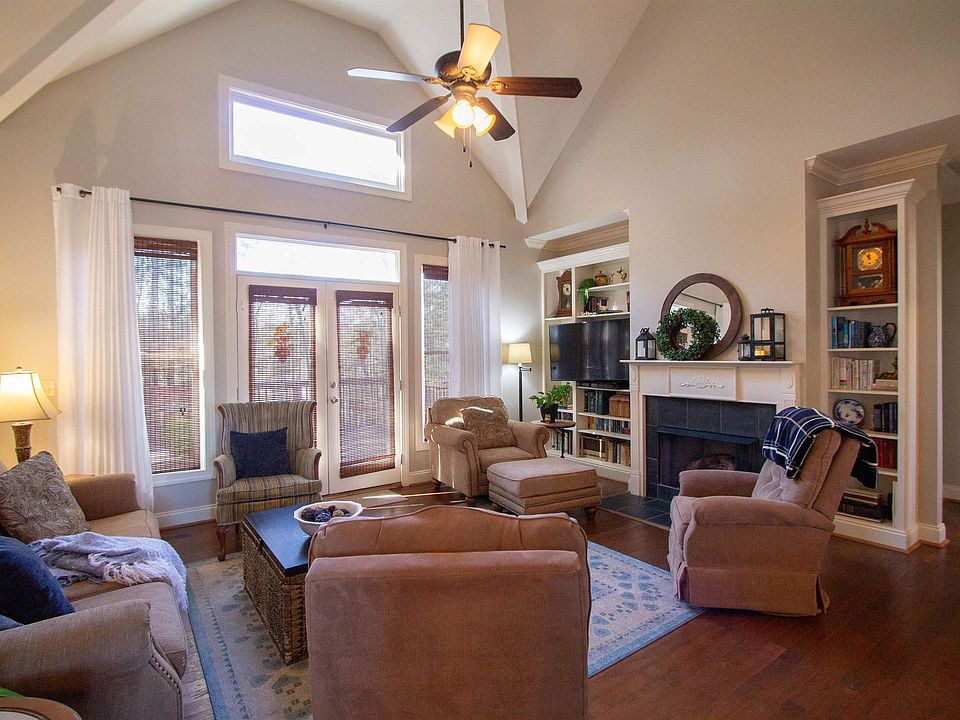 1st image of 1391 Shelby Forest Ct