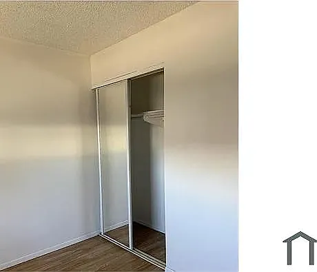 6649 N 44th Ave — Photo 12