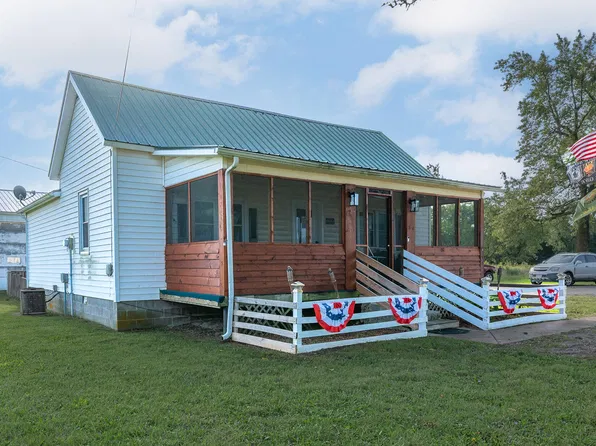 1442 S Morley St, Moberly, MO 65270