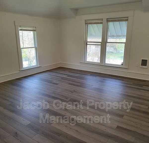 66 N Stout Ave #2 — Photo 13