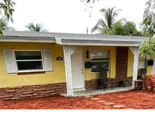 563 NW 17th Pl, Fort Lauderdale, FL 33311