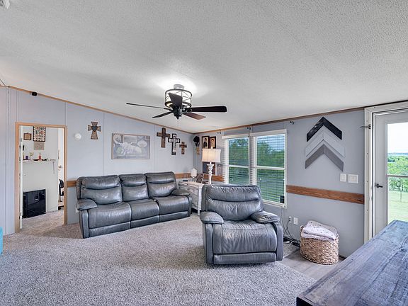 3rd image of 373 Eubanks Rd