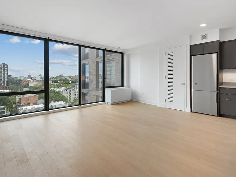 662 Pacific St #20T — Photo 7