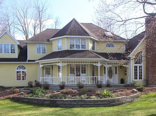 7 Halston Pkwy, East Amherst, NY 14051