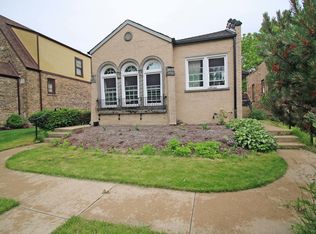 6705 N Northwest Hwy, Chicago, IL 60631