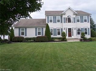 1949 Woodruff Dr, Painesville, OH