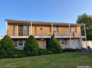 110 Claremont Ave, West Babylon, NY 11704