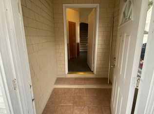 732 Cherry Tree Ln, Lawrence, NJ 08648