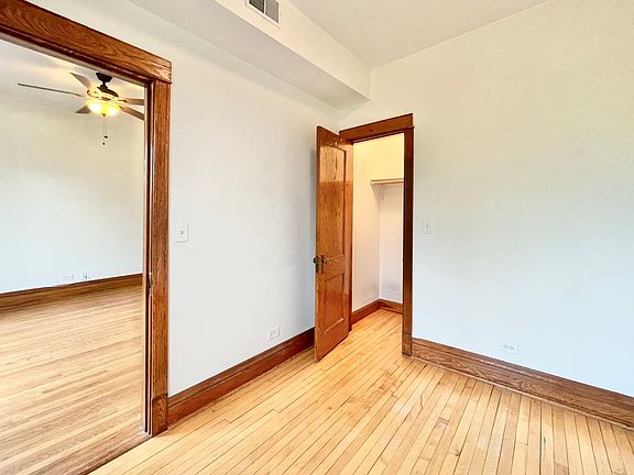 4th image of 3319 W Pierce Ave #3