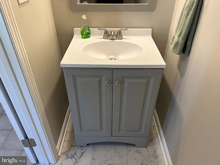 18023 Calabar Dr — Photo 26
