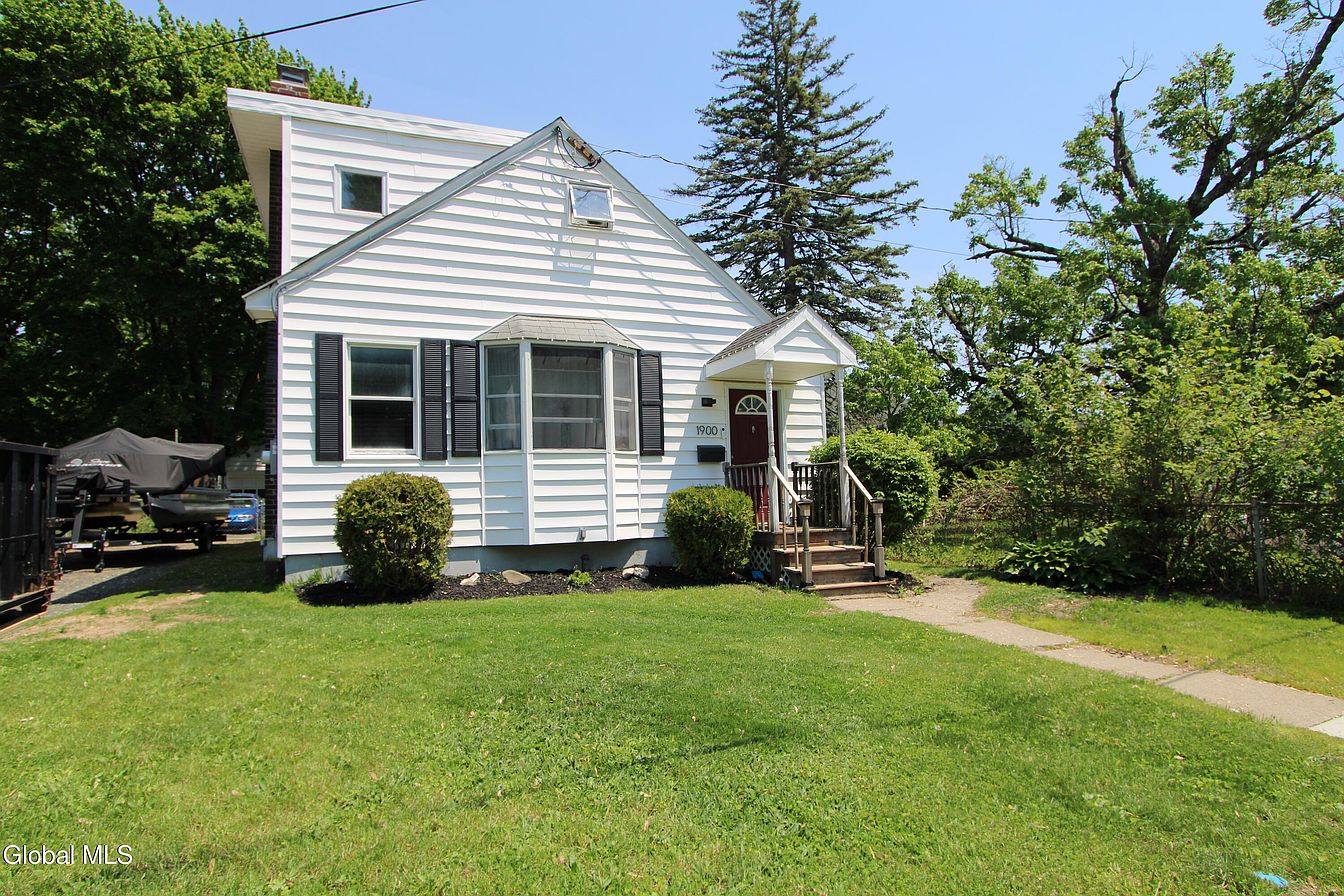 1st image of 1900 7th Street