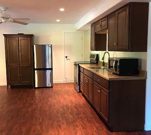 5th image of 1311 El Camino Ct