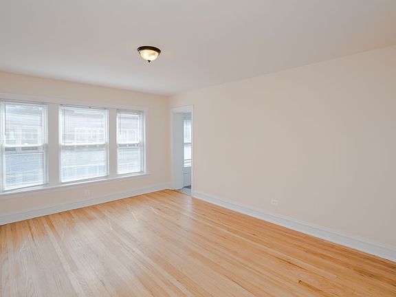 5th image of 7502 N Hoyne Ave #2114-2