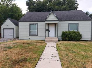 911 Gale St, Houston, TX 77009