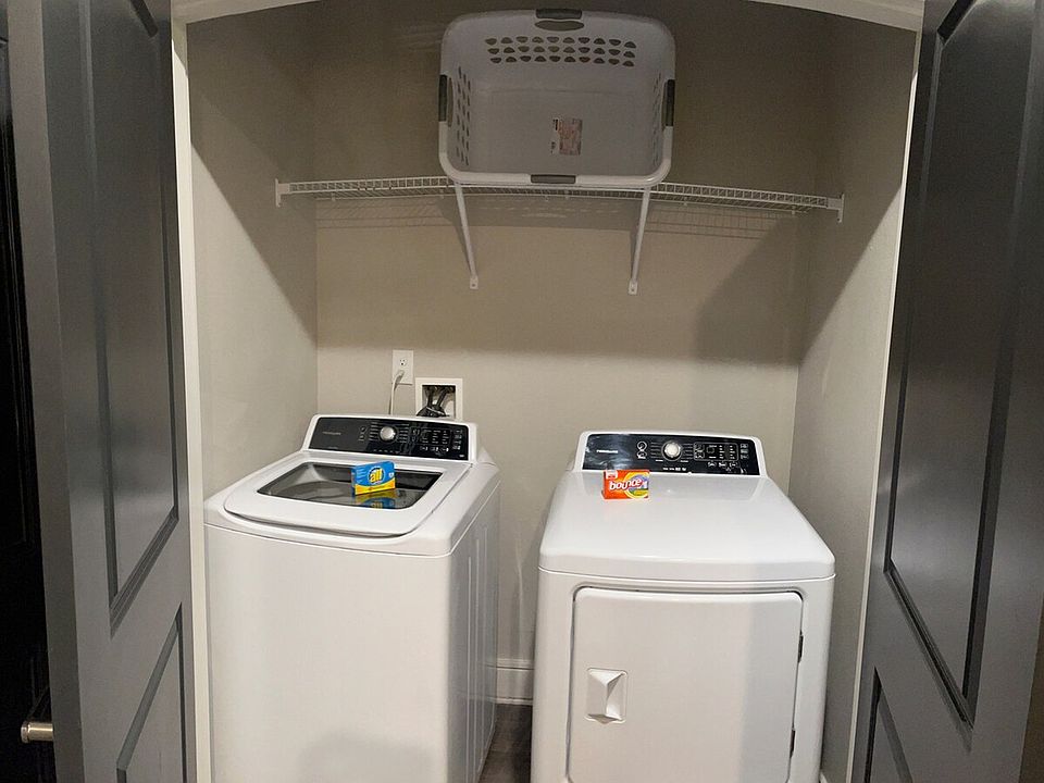 Laundry Room Cabinet