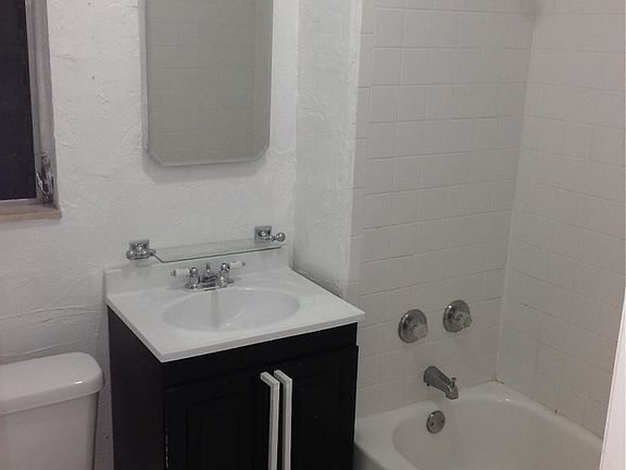5th image of 547 NE 63rd St APT 1