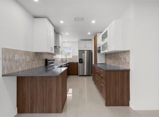 Lake Forest Sec 4, Hollywood, FL 33023