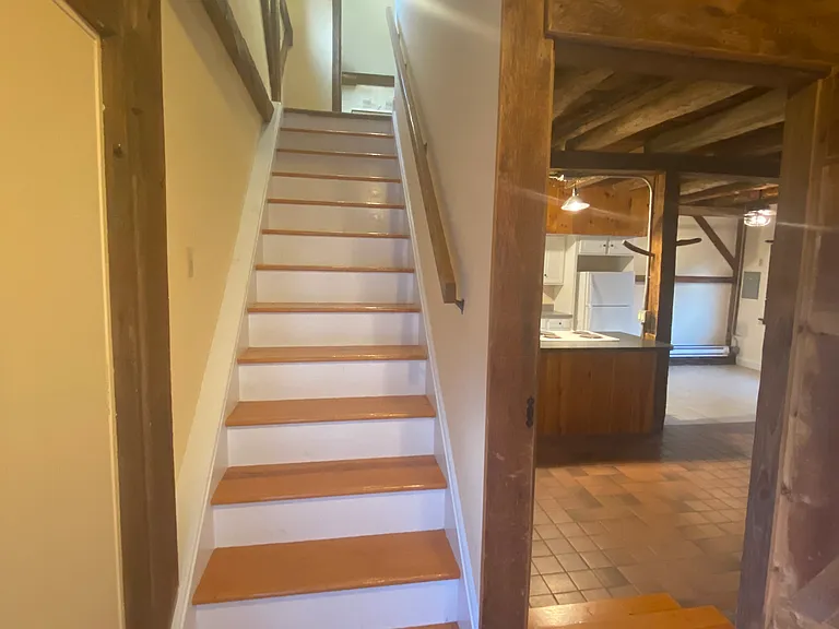 336 E Dark Hollow Rd — Photo 6