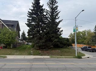 1902 33rd Ave SW, Calgary, AB T2T1Z2