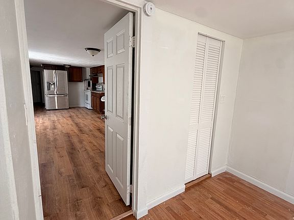 5th image of 7 Avenue B