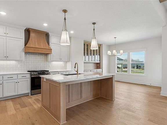 6th image of this home