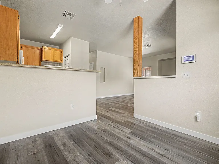 4730 E Craig Rd #26 — Photo 13