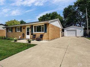 4514 Green Meadows Dr, Enon, OH 45323