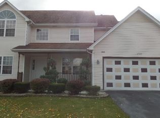 2505 Northlake Ct, Lockport, IL 60441