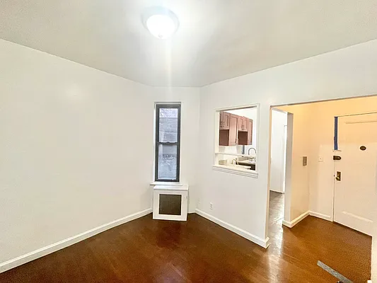 Rented by Century 21 Premier  | media 2