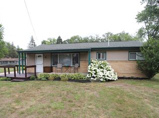 209 S Saginaw St, Montrose, MI 48457