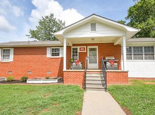 1140 Blythe Ave SE, Cleveland, TN 37311
