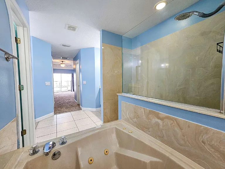 3621 Tipperary Dr — Photo 10