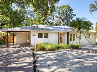 2424 Harbor Rd, Naples, FL 34104