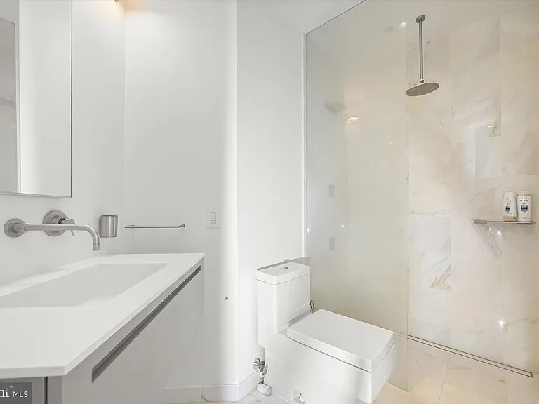 100 Harborview Dr #1901 — Photo 53