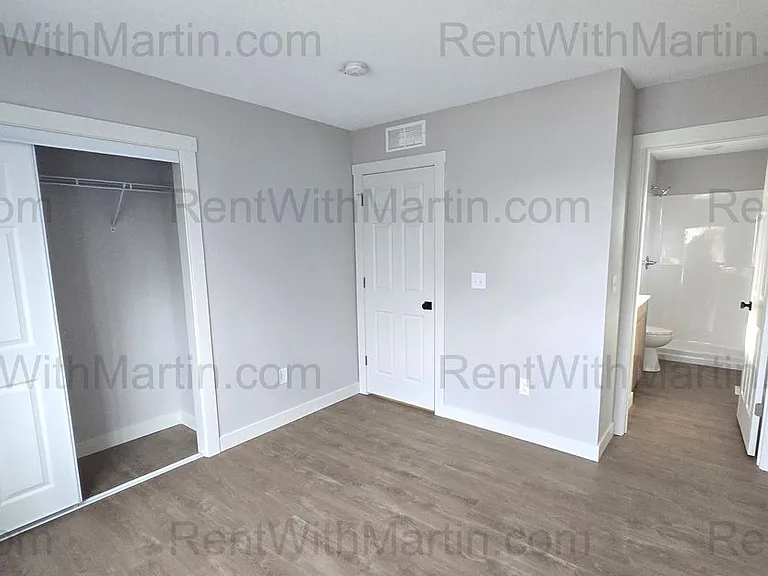 136 Janney Ave — Photo 14