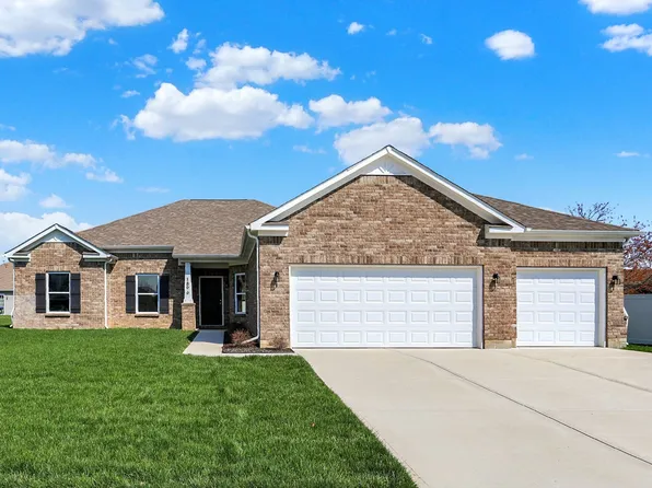 1896 Woodland Parks Dr, Columbus, IN 47201