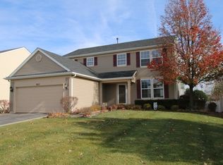 9812 Bennington Dr, Huntley, IL 60142