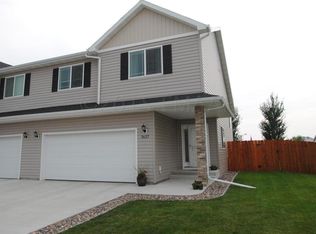 3627 15th St S, Moorhead, MN