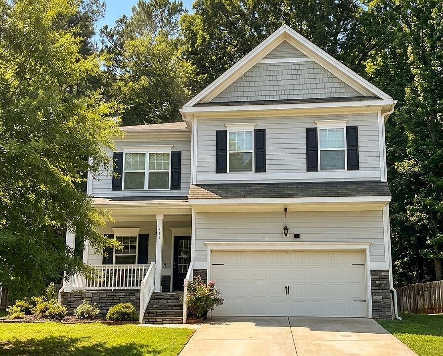 1st image of 711 Creekside Dr