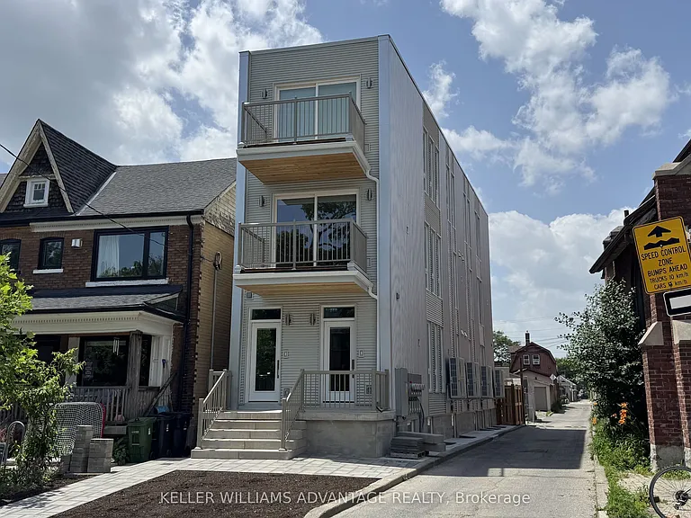 616 Delaware Ave N #D — Photo 1