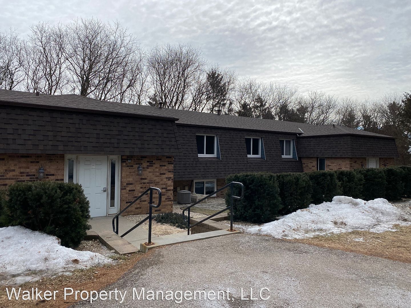 1604 Green Valley Dr 8, Janesville, WI 53546 Zillow