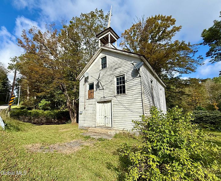 5th image of 738 Old State Road