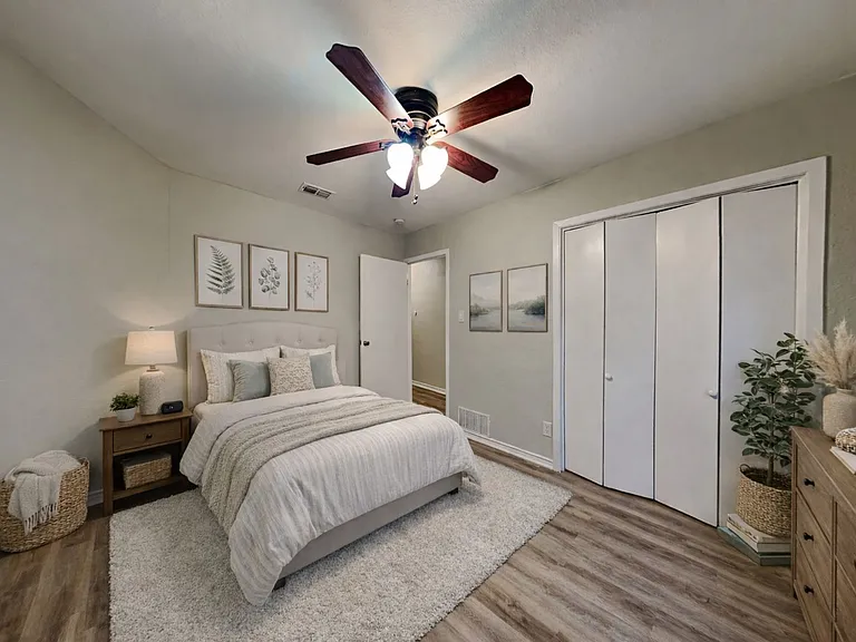 4108 Selene Dr — Photo 17