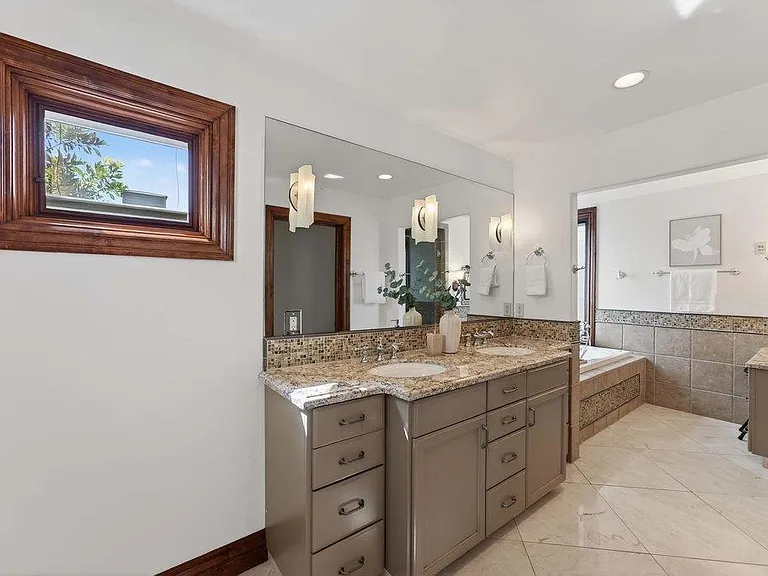 41 S Circle Dr — Photo 28