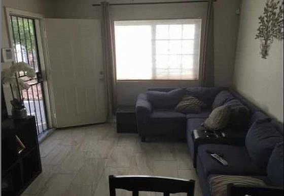 Living/Dining Area