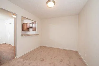 Sage Pointe — Photo 16