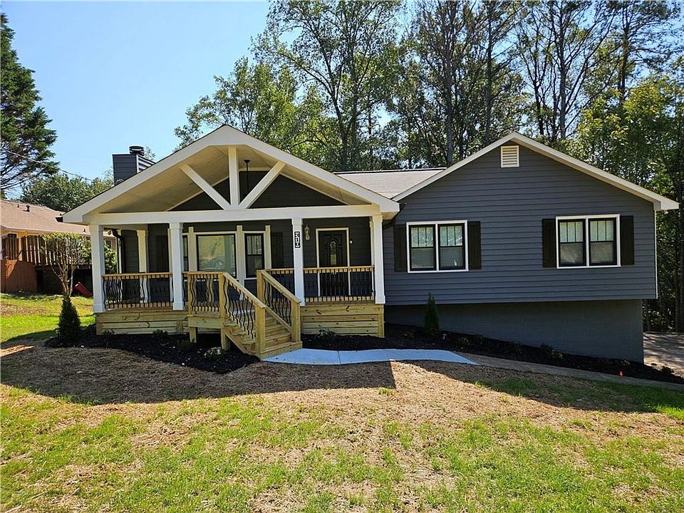 1st image of 310 Hill Crest Cir